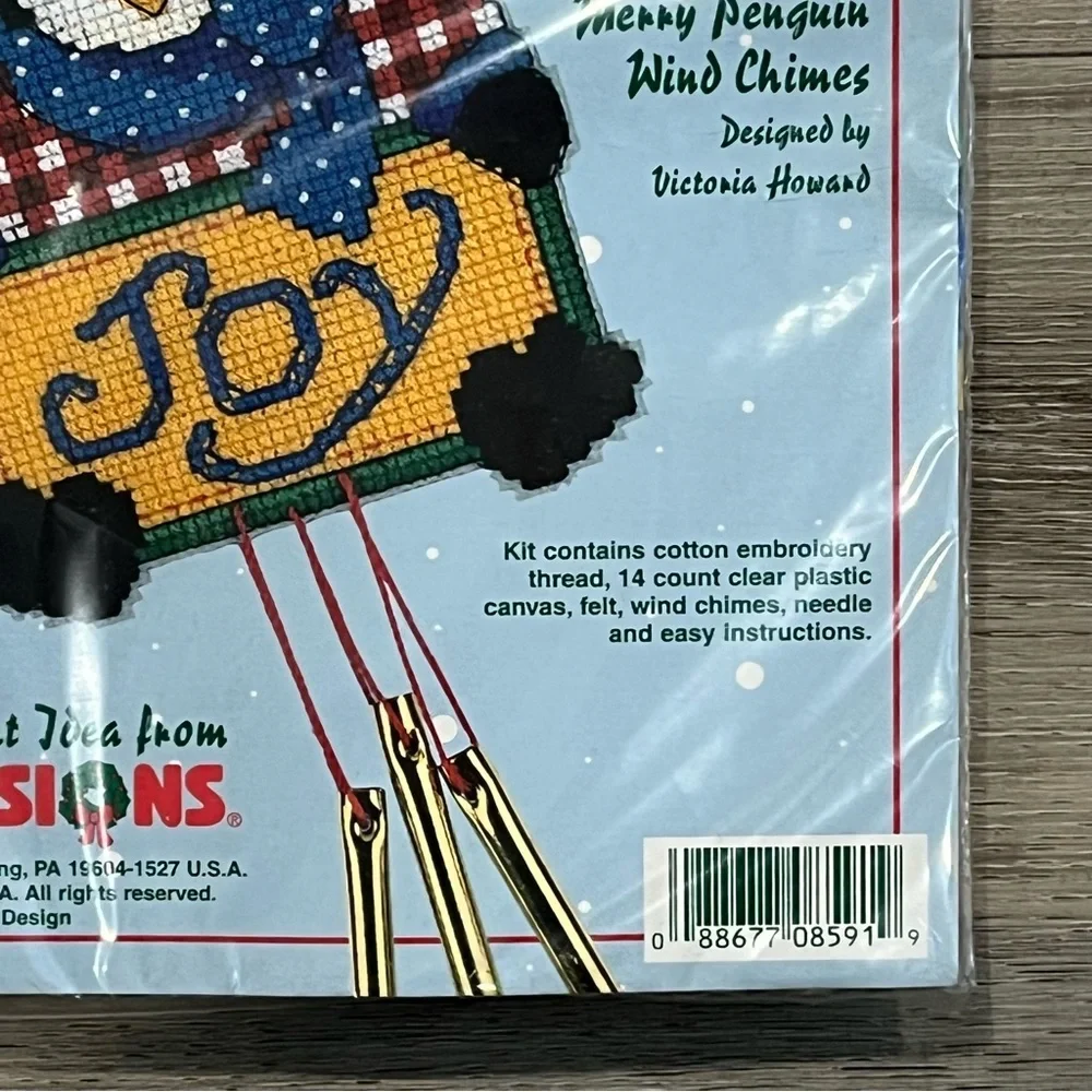 NWT Dimensions Wind Chimes Merry Penguin Counted Cross Stitch Kit - Picture 10 of 13